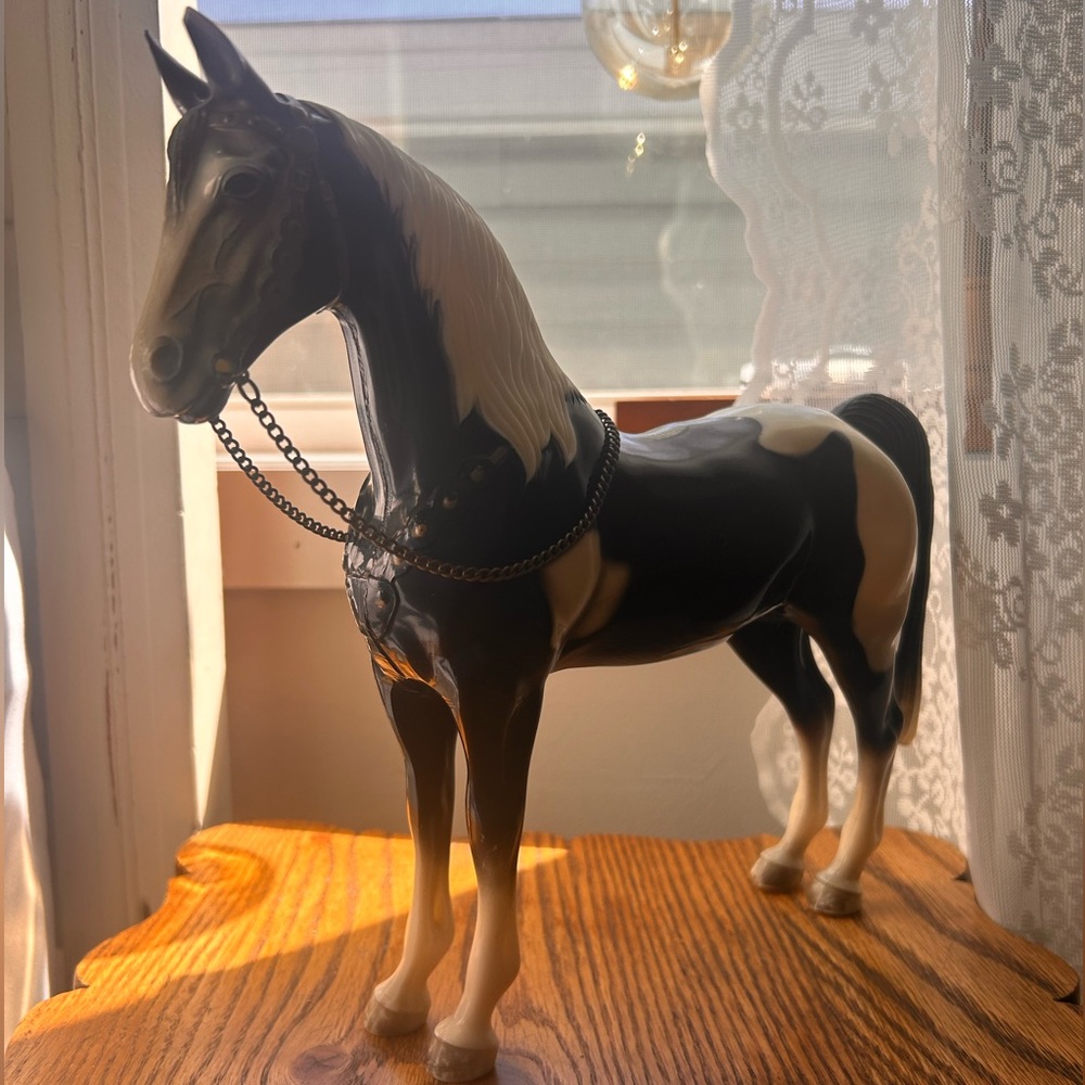 Vintage 1950s Breyer black/white western horse